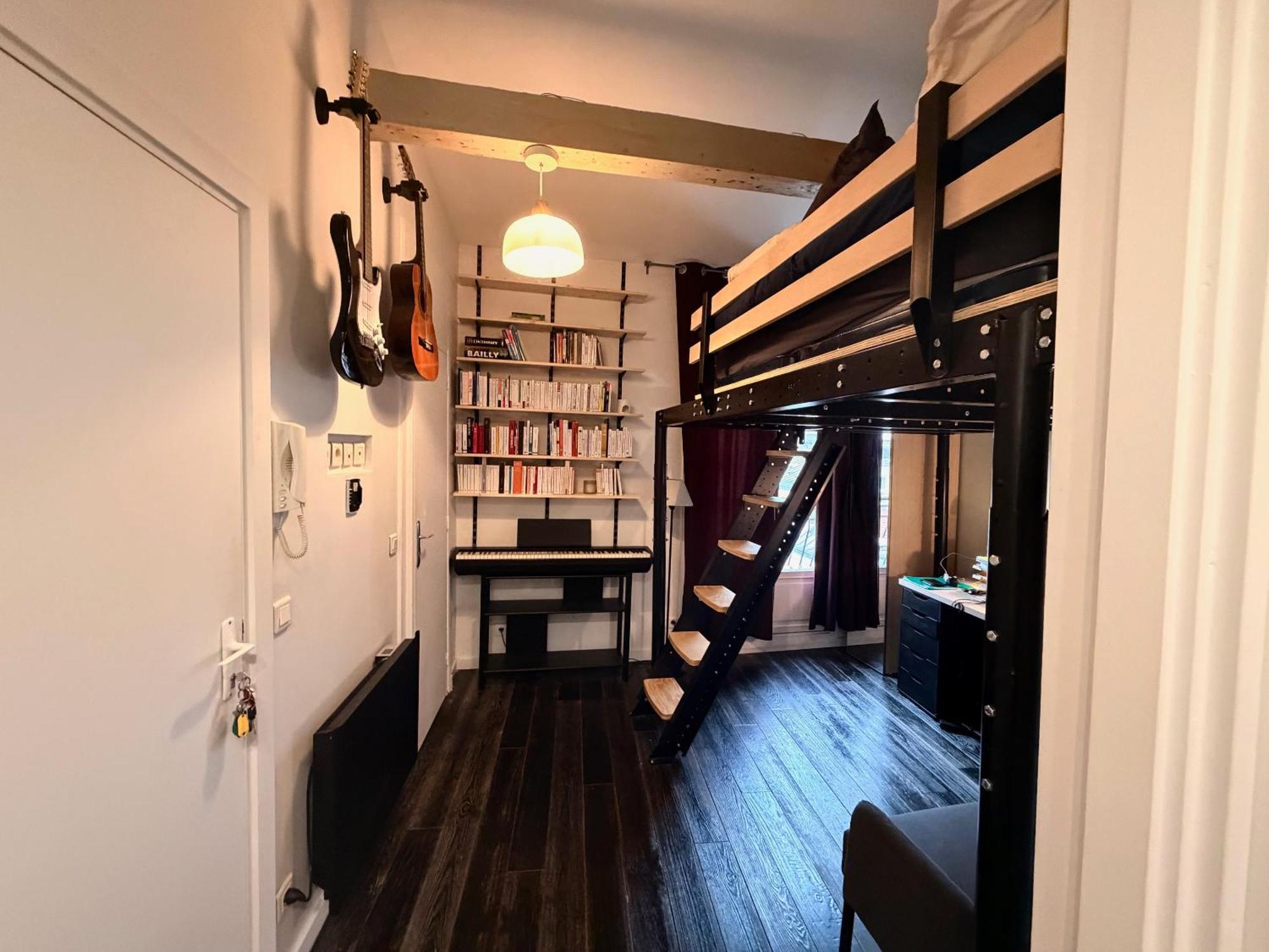 Apartment Bastille